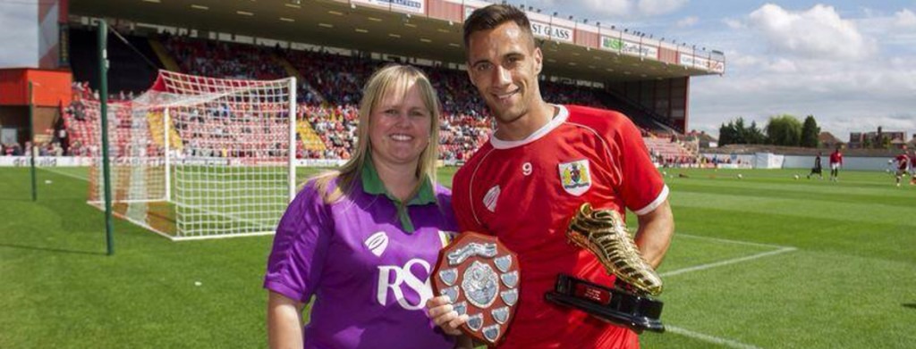 Sam Bladock with golden boot